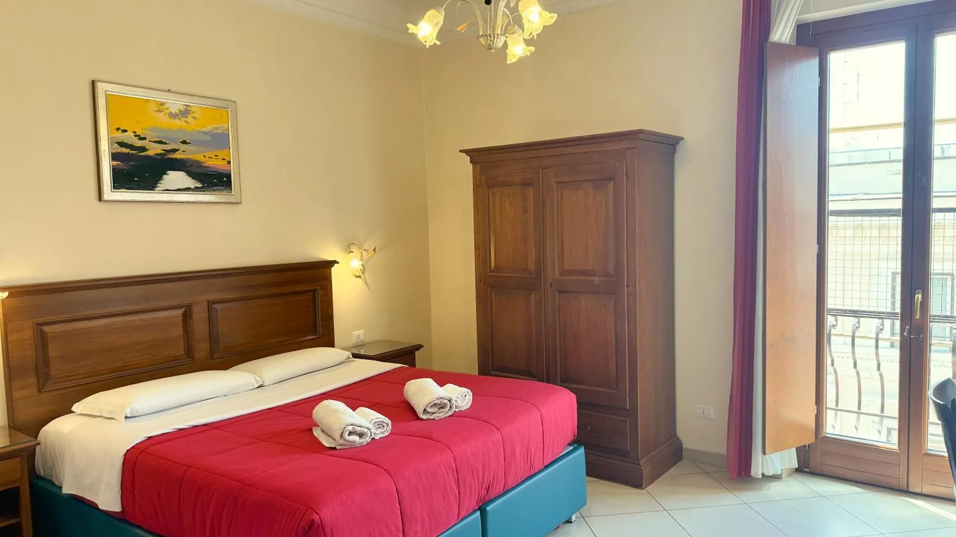 Anthony House, Via Villafranca 2, Castro Pretorio Roma Italia